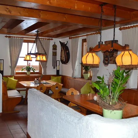 Gasthaus Glockle 达米尔斯