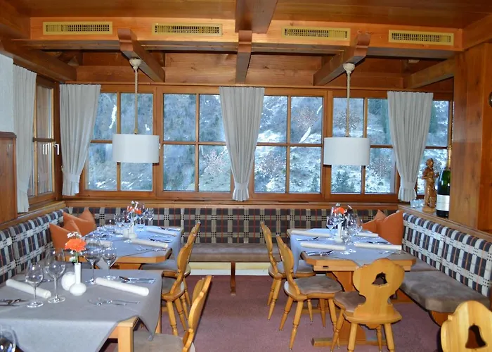 Gasthaus Glockle Hotel *